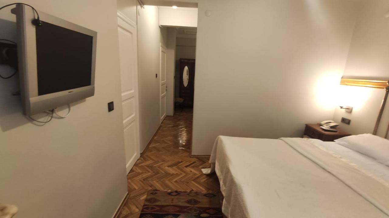 Turkoman Hotel Istanboel Buitenkant foto